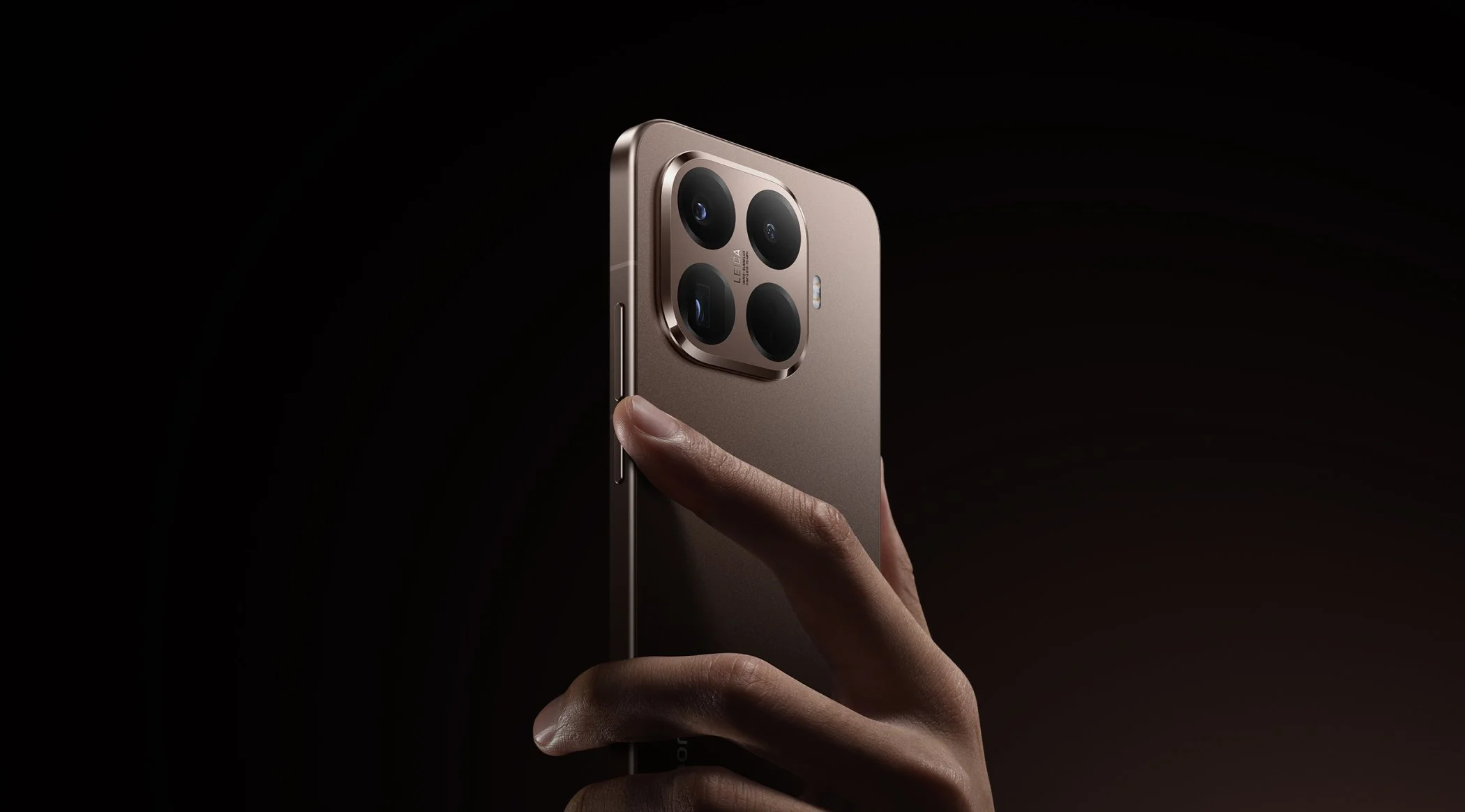 pc24_sleek_0911.jpg