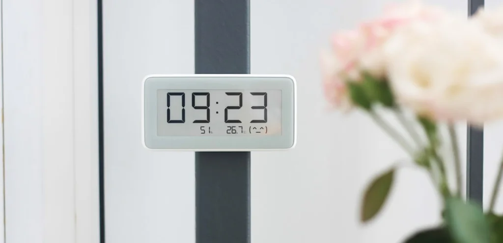 6-Xiaomi-Mijia-Temperature-And-Humidity-Electronic-Watch-Pro.jpg