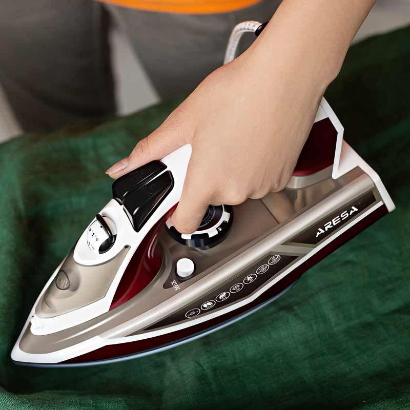 Утюг ARESA AR-3122