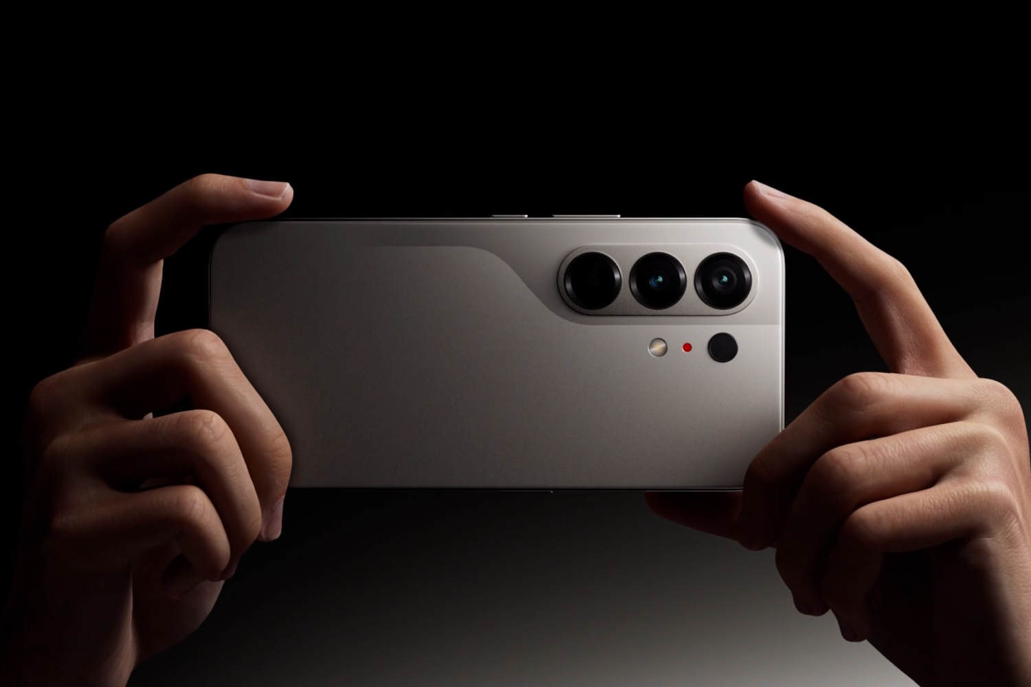 Camon 50 2.jpg Camon 50 2.jpg